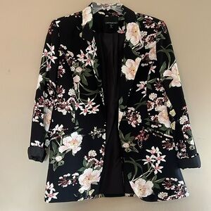 Women’s floral blazer